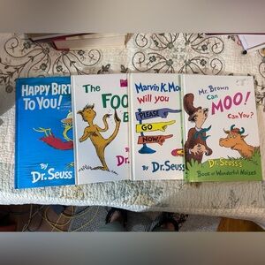 Dr. Seuss Book Collection 4 Book Set